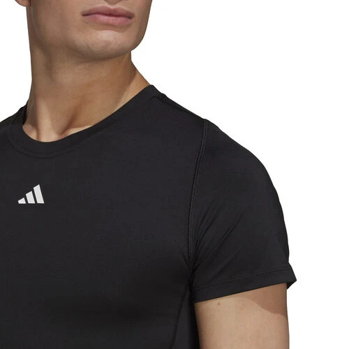 ADIDAS Tech-Fit T-Shirt Men - Image 5